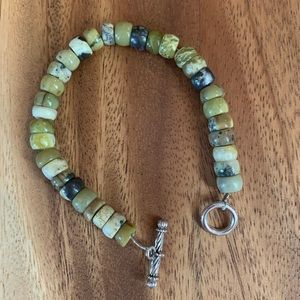 Yellow Turquoise beaded Bracelet